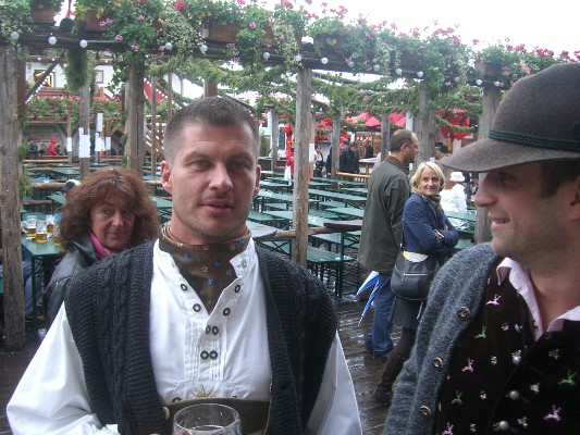 ../Images/2008.10.03Oktoberfest (25).jpg
